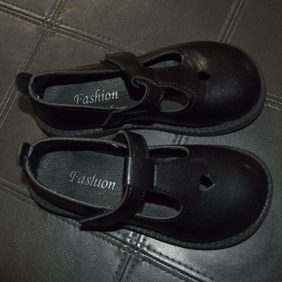 Black Mary Jane Toddler Little Girls sz 12 Lightweight Non-slip Dress Shoes - Picture 5 of 5